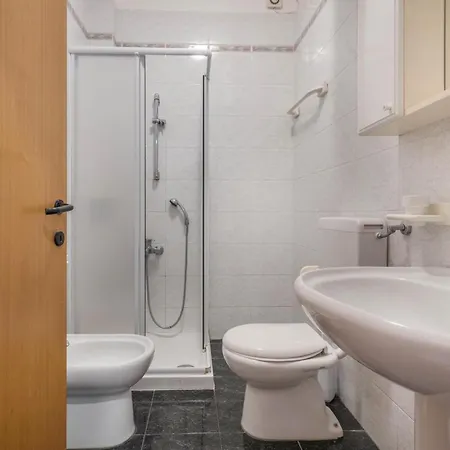 Della Bilancia 4 Apartament *