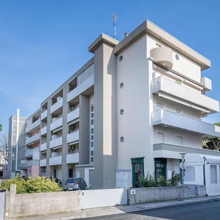 Apartment Della Bilancia 4 *